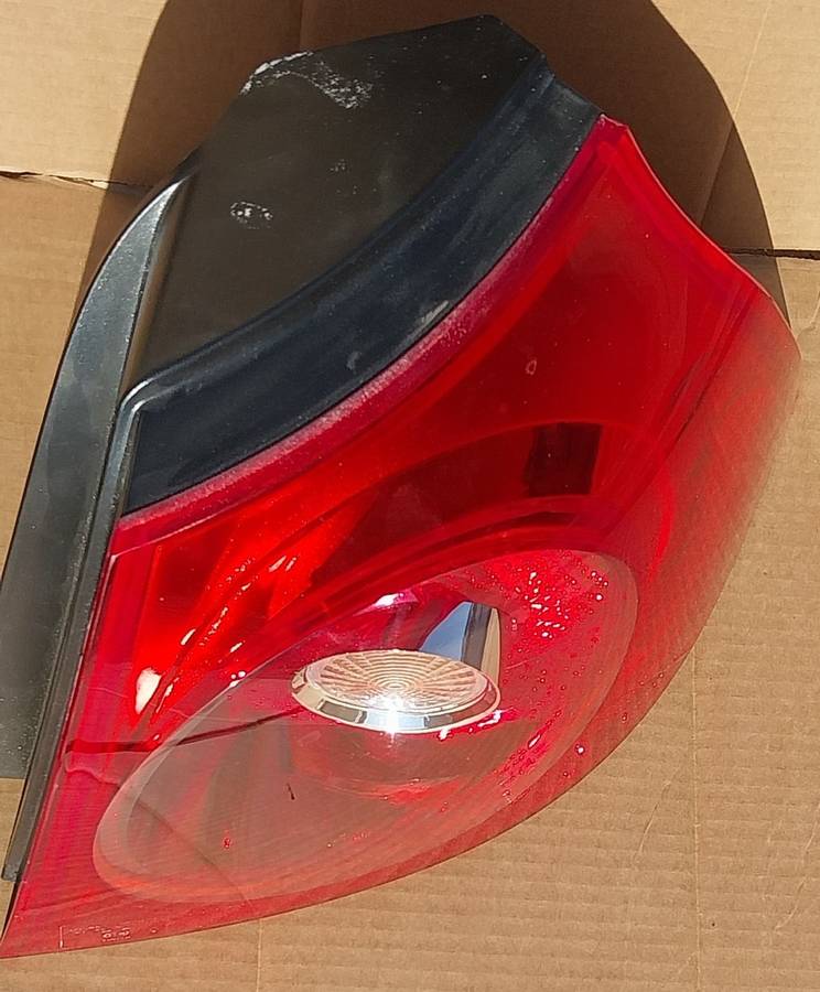 GOLF 5 ORIGINAL OEM TAIL LIGHT