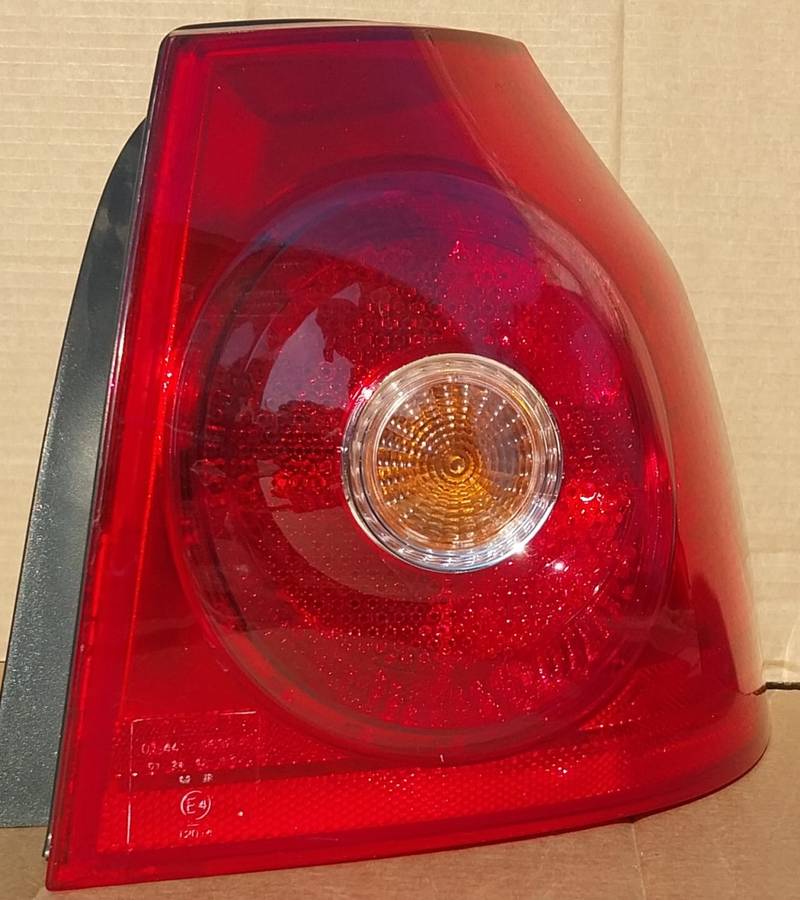 GOLF 5 ORIGINAL OEM TAIL LIGHT