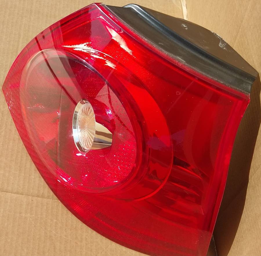 GOLF 5 ORIGINAL OEM TAIL LIGHT