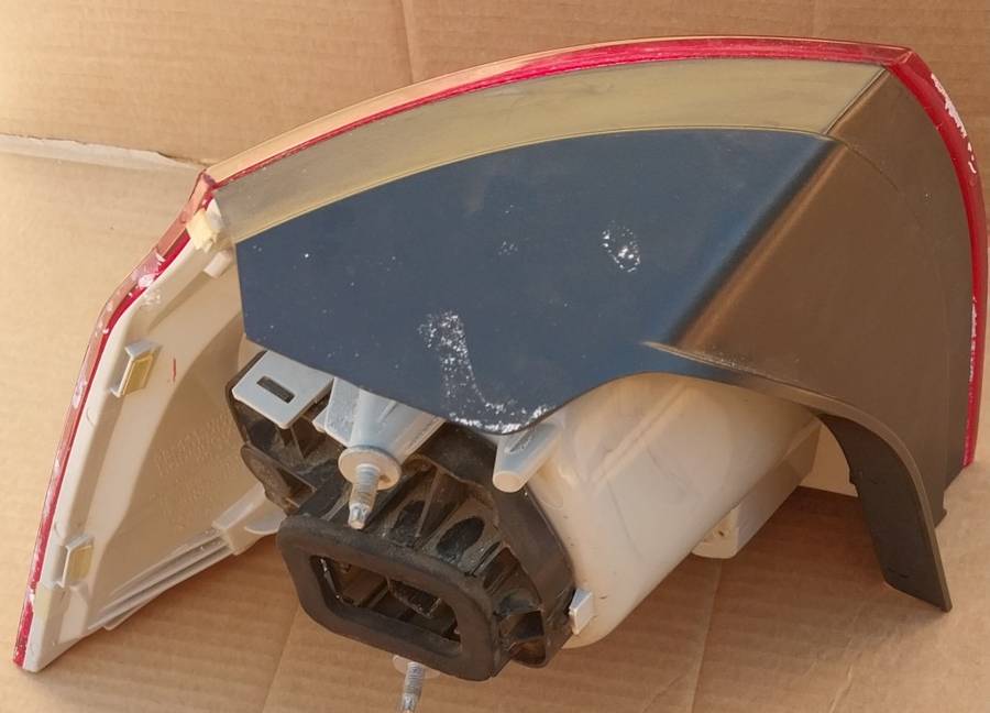 GOLF 5 ORIGINAL OEM TAIL LIGHT