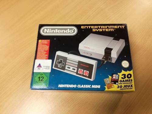 NINTENDO CLASSIC MINI (NEW)