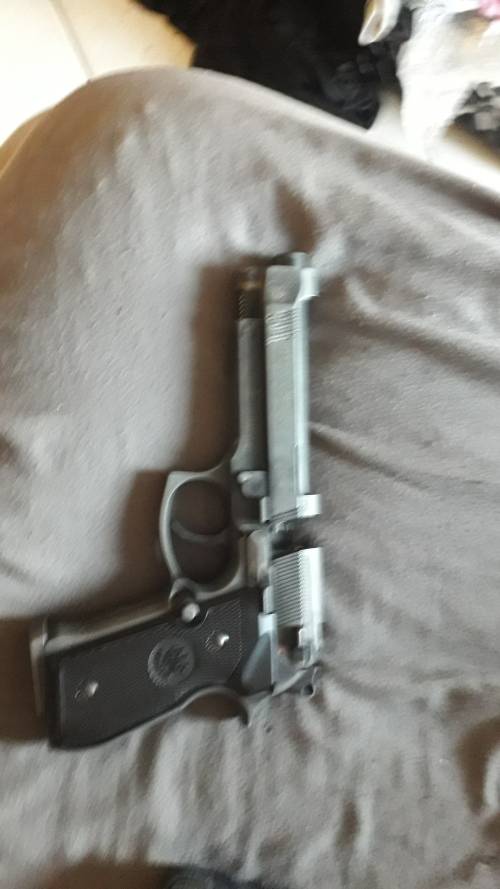 Berretta m92fs co2 pellet pistol