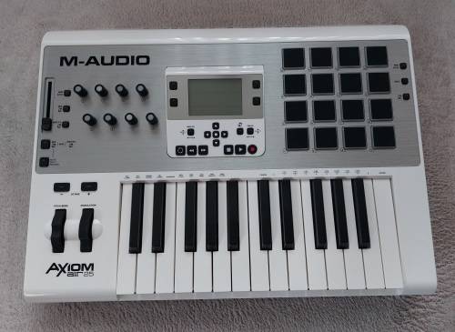 M-Audio Axiom Air 25 Keyboard and Pad Controller