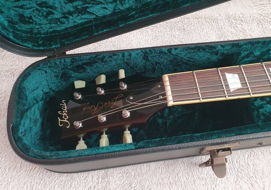 Tokai Les Paul Electric Guitar with Case