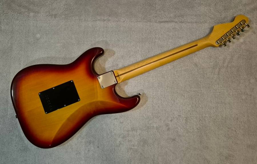 Tokai MIJ Goldstar Sound AST88 Stratocaster Guitar