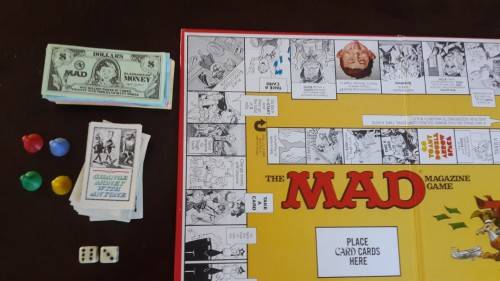 1979 MAD MAGAZINE BOARD GAME (COMPLETE AND GOOD CONDITION)