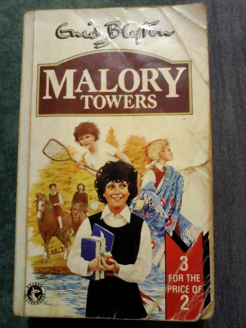 The Complete Malory Towers Stories (3 in one Paperback) Enid Blyton