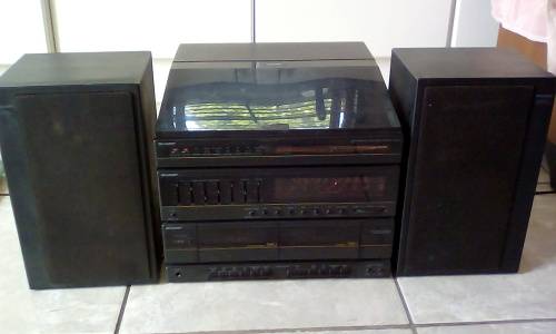 Retro Sharp Turntable And Mini Hi Fi Component System (Includes original speakers)
