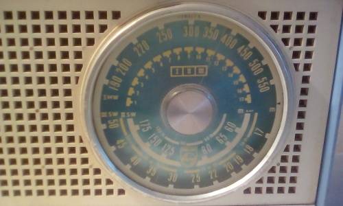 Vintage Philips All Transistor Bakelite Radio