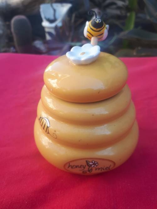 Ceramic Glazed Honey Pot With Scoop