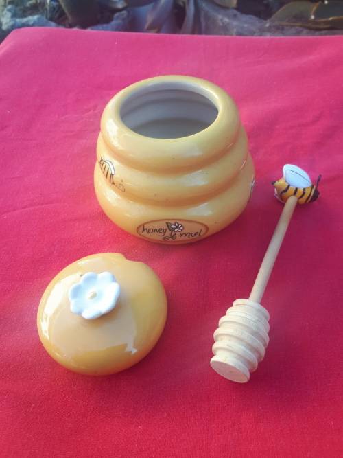 Ceramic Glazed Honey Pot With Scoop