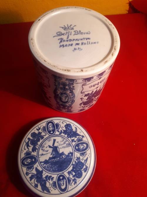 Delft Porcelain Humidor
