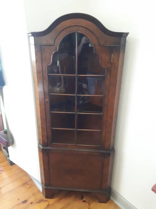 Stunning Art Nouveau 1890 - 1899 Corner Display Cabinet