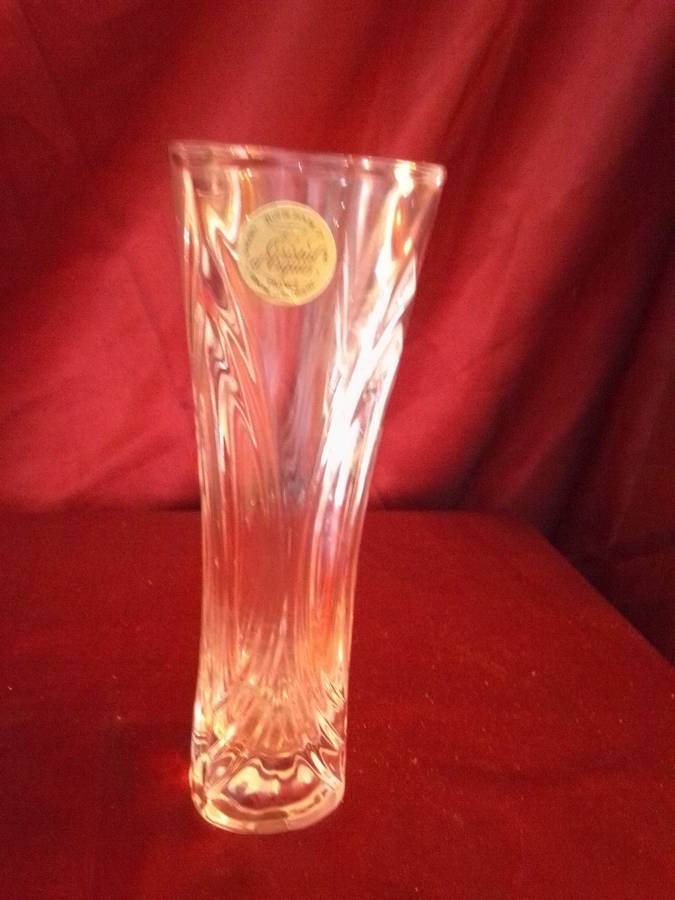 Stunning French Retro Lead Crystal Vase (Mint Condition)