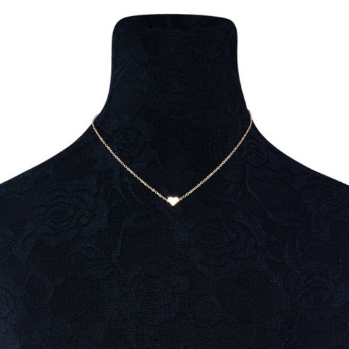 ***ELEGANT*** SMALL GOLD PLATED HEART NECKLACE