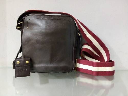Bally Messenger Bag (Curtina Gkei)