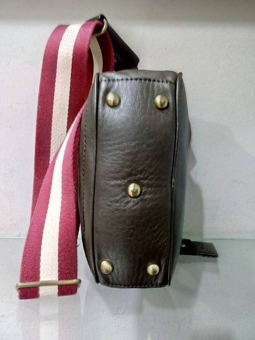Bally Messenger Bag (Curtina Gkei)