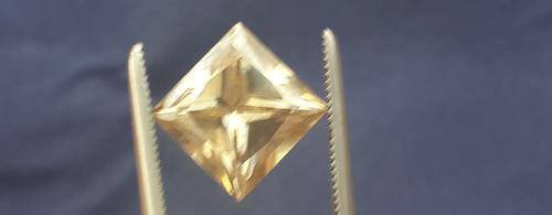 Gorgeous : 4.48ct - Champagne -Princess Cut- VVS2 - Moissanite - Will Test 100% As Diamond!!