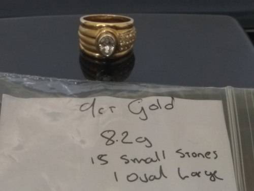 Beautiful - Solid 9ct Yellow Gold Ring 8.2 Grams