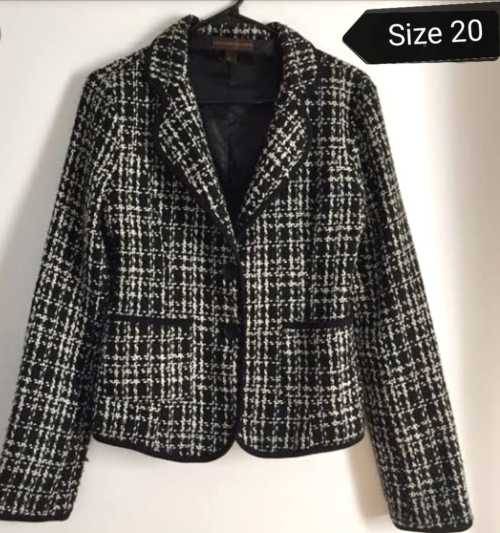 Stunning Check Blazer