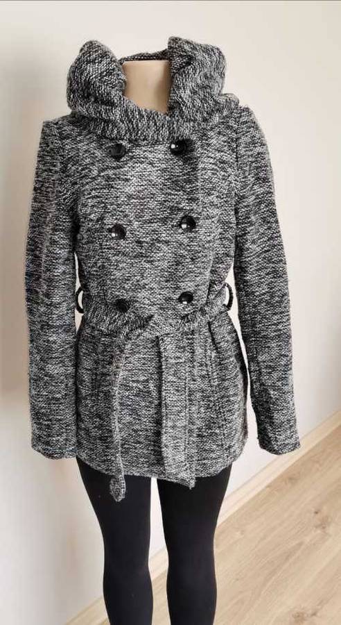 Black and White Mix Coat with oversized collar