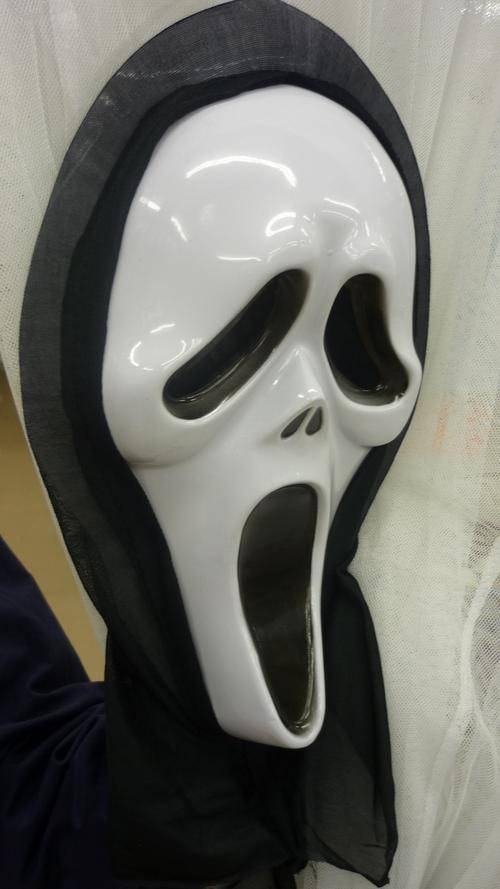 party - dress up - scary - SCARY MASK WITH CLOTH COVER - FITS ADULTS