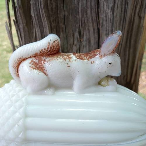 Vintage Milk glass Acorn squirrel dish