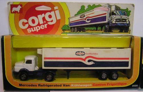 Corgi Diecast Model 2020 Mercedes Benz Truck +  Refrigerator Trailer Made in Great Britain 1/64 scal