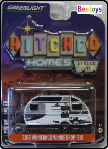 Greenlight Diecast Model Caravan Hitched Homes Series Winnebago Winnie Drop 1710 2016 1/64 scale