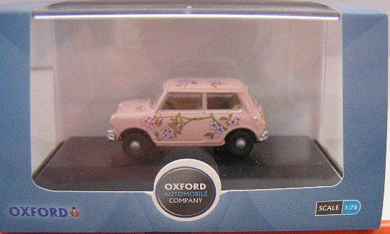 Oxford Diecast Model Car MN006 Mini Cooper Classic Floral 1/76 OO railway scale new in pack