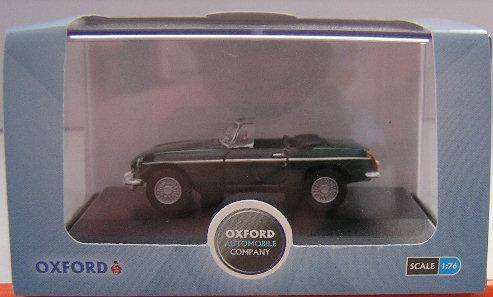 Oxford Diecast Model Car MGB003 MGB British Racing Green 1/76 OO railway scale new in pack