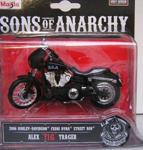 Maisto Diecast Model Motorcycle Bike Sons of Anarchy Harley Davidson Dyna Street Bob 2006 "Tig" 1/18