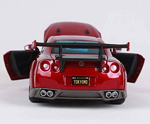 Maisto Diecast Model Car 32526 Design Tokyo Nissan GT-R GTR 1/24 scale new in pack