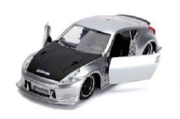 JADA Diecast Model Car Nissan 370 Z 370Z Fast & Furious Movie Film TV 1/32 scale new in pack