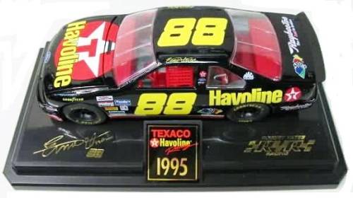 Racing Champions Diecast Model Car Coin Bank Ford Thunderbird 1995 Nascar Ernie Irvan No 88 1/24 sca