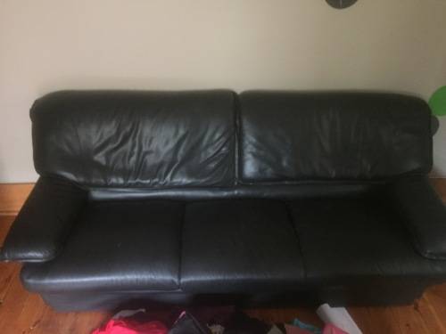Black leather 3-seater couch