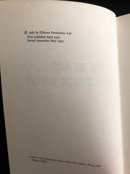 The Man With The Golden Gun - Ian Fleming