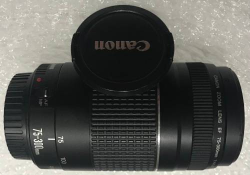 CANON 75-300mm 4-5.6 III LENS IN GOOD WORKING CONDITION