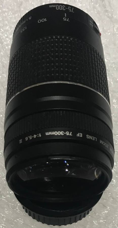 CANON 75-300mm 4-5.6 III LENS IN GOOD WORKING CONDITION