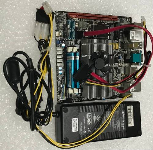 MOTHERboard AMD WITH INTERGRATED GRAPHICS CARD - S/N - M192700000264 IN GOOD WORKING CONDITION