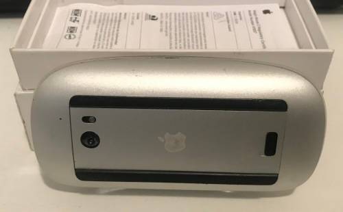Apple wireless Keyboard and Mouse set A1314-A1296 In Excellent Working Condition 10%