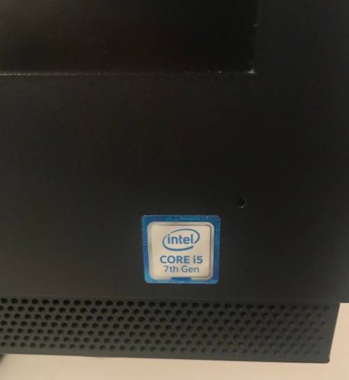 Lenovo V310z Core i5 7Th gen 8gb 128gb ssd Non-Touch All-in-One Desktop PC 21`