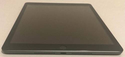 Apple IPAD 10.2 (7TH GEN) A2197 32GB WI-FI - SPACE GREY WITH KEYBOARD EXCELLENT CONDITION