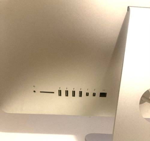 iMac Slim (21.5-inch, Late 2013) 2.7GHz Quad -Core Intel Core I5 8gb 1TB Hdd Magic Mouse & Keyboard