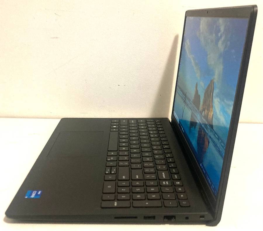 Dell Vostro 3510 Laptop i5 11th Gen 16gb Ram 256gb SSd Excellent Working Condition Faster Machine