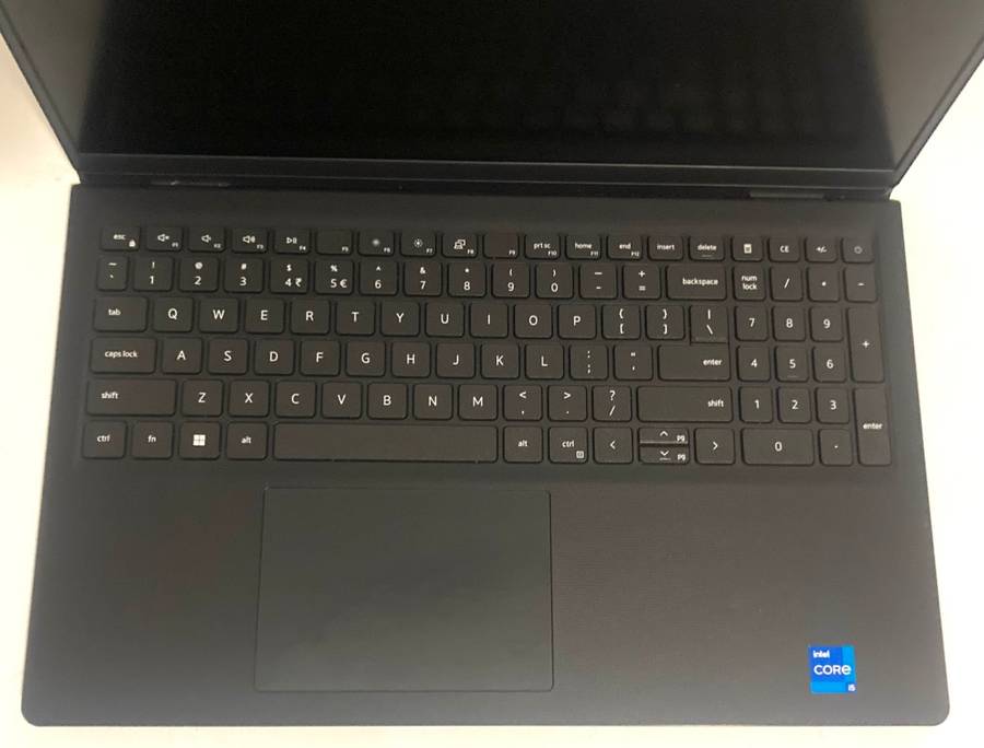 Dell Vostro 3510 Laptop i5 11th Gen 16gb Ram 256gb SSd Excellent Working Condition Faster Machine