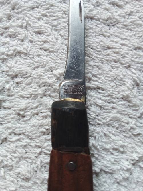 Vintage folding knife. Victorinox. wooden handle, Maybe restored by someone?