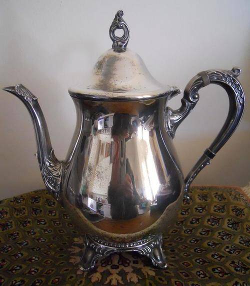 Vintage Silver Plated Tea Pot