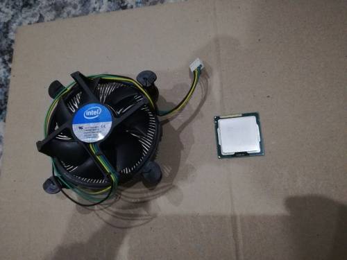 Intel Core i3 2120 CPU and Intel Stock Heat Sink and Fan