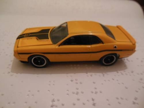 GREENLIGHT DODGE CHALLENGER